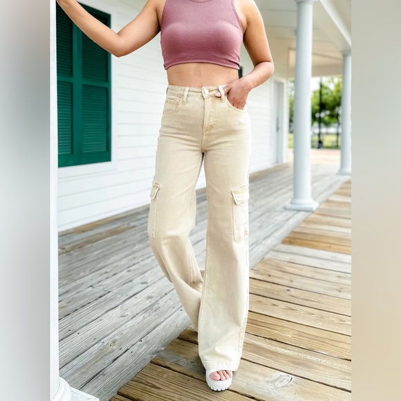 Khaki High Rise Cargo Jeans 2X NWT - Picture 2 of 5